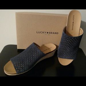 Lucky Brand Slides (new)